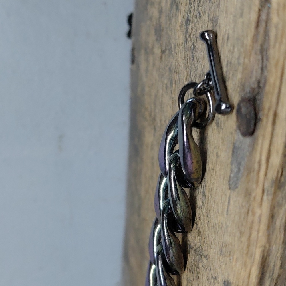 Chunky Iridescent Chain Link Bracelet - Picture 2 of 6